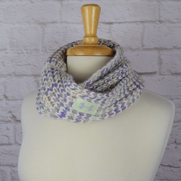 NWT Under Armour UA Performance Girls Neck Warmer - Picture 3 of 7